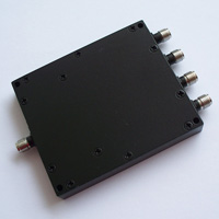 0.8-3.6GHz 4-Wege-Mikrostreifen-Leistungsteiler